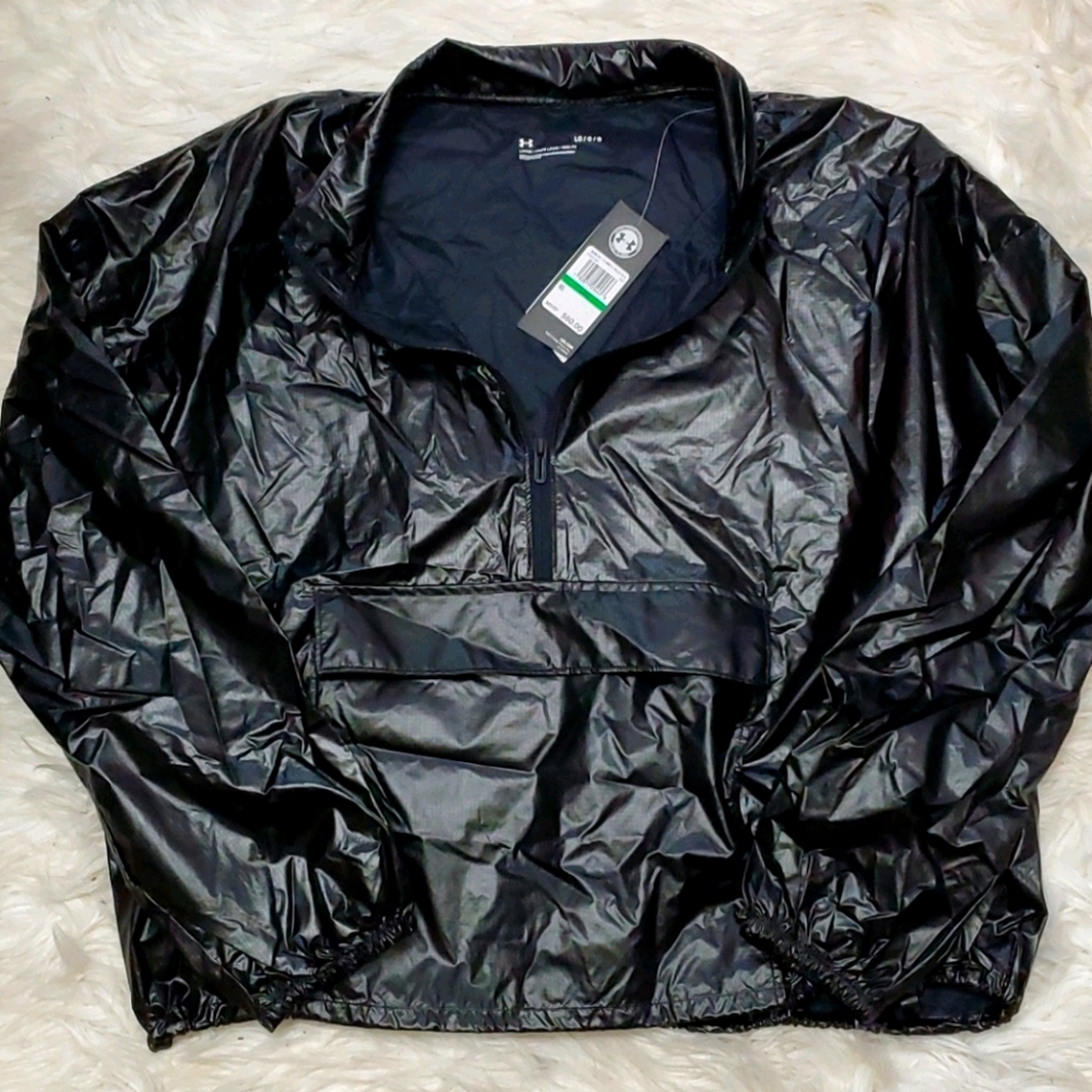 NWT: UNDER ARMOUR WOMENS LIGHTWEIGHT X-STORMJACKET